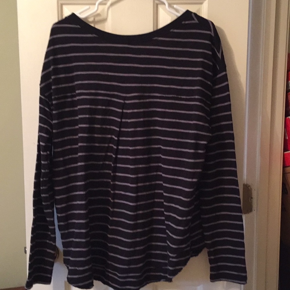 Free People high low top - Picture 2 of 4